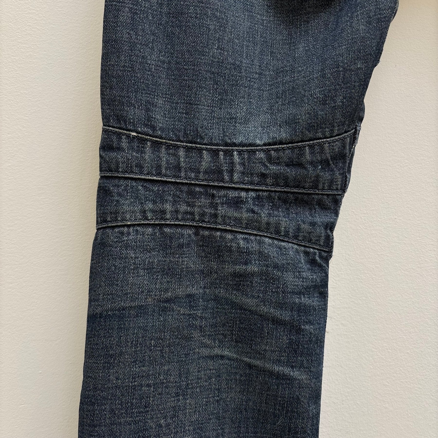 Pierre Balmain Distressed Jeans - Image 14