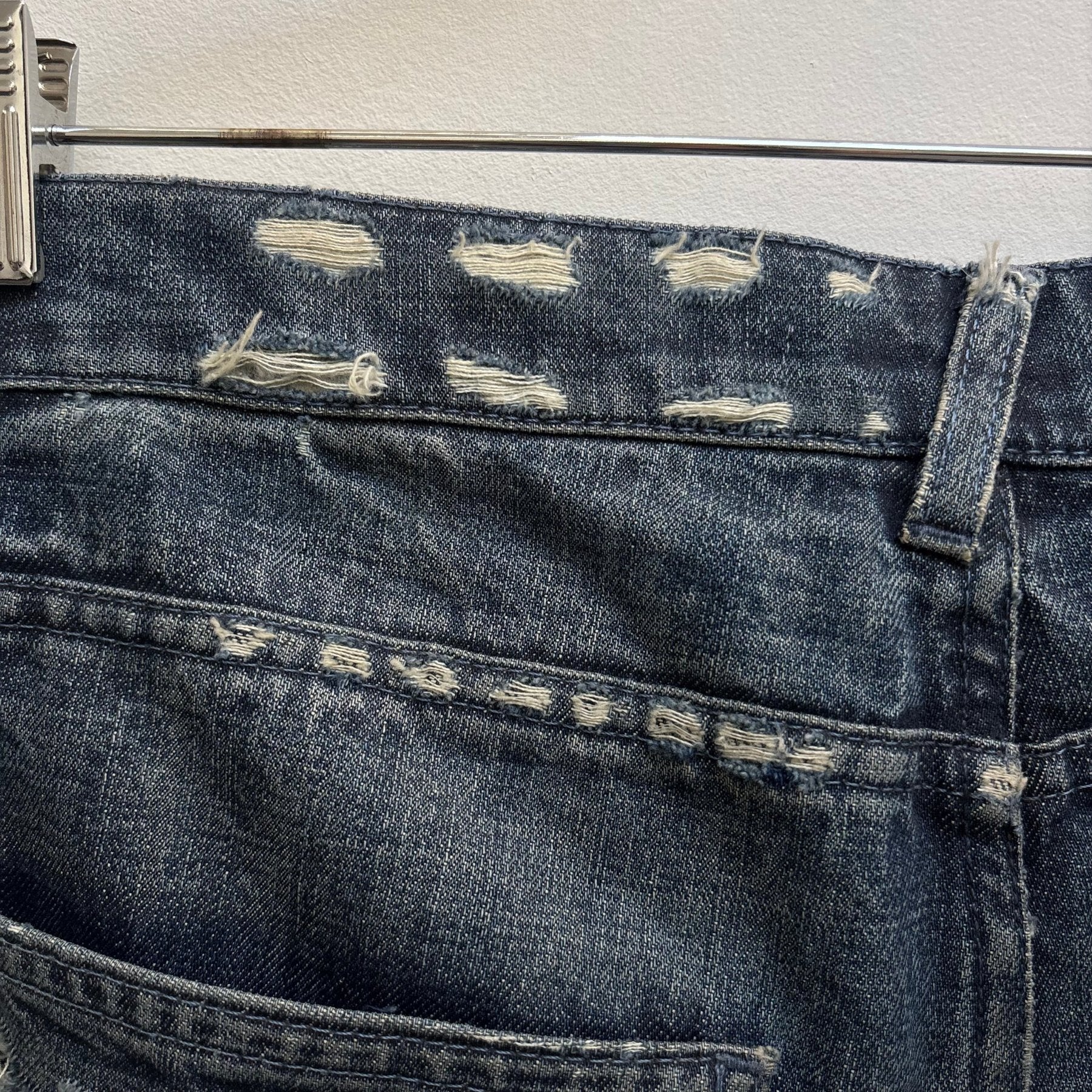Pierre Balmain Distressed Jeans - Image 15