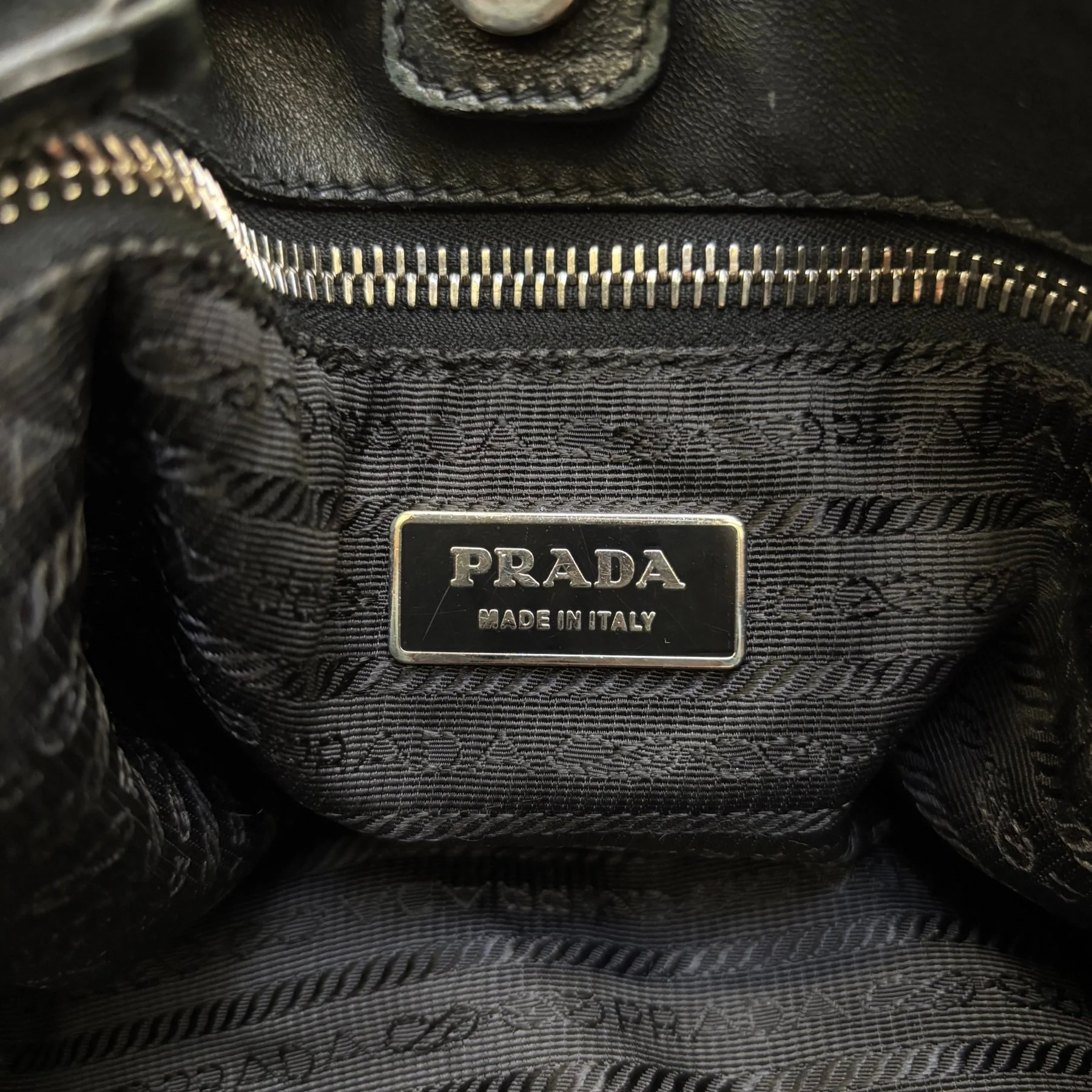 Prada Gaufre Leather Shoulder Hobo Bag - Image 17