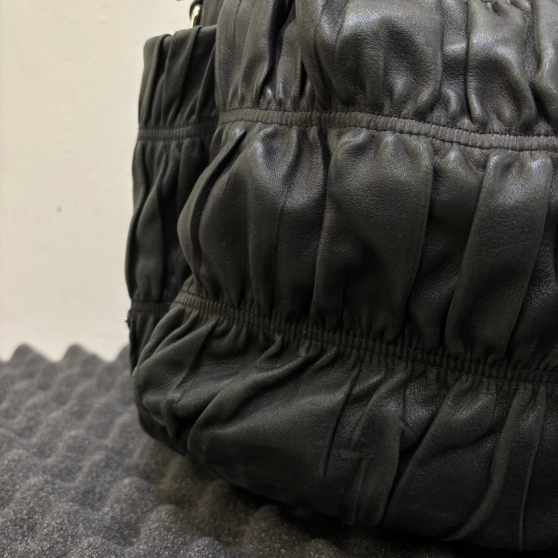 Prada Gaufre Leather Shoulder Hobo Bag - Image 7