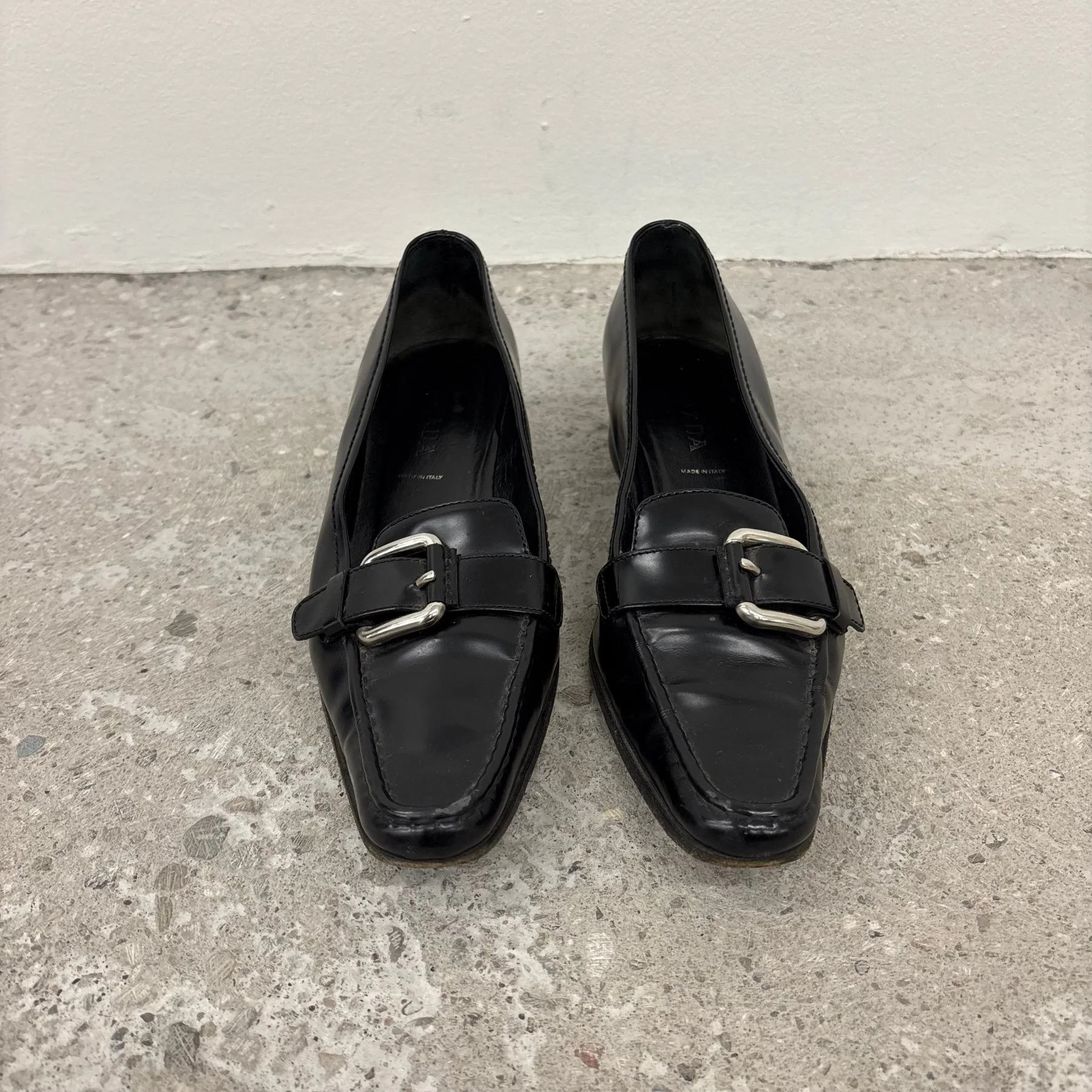 Prada Pointed Leather Heeled Loafers - Image 3