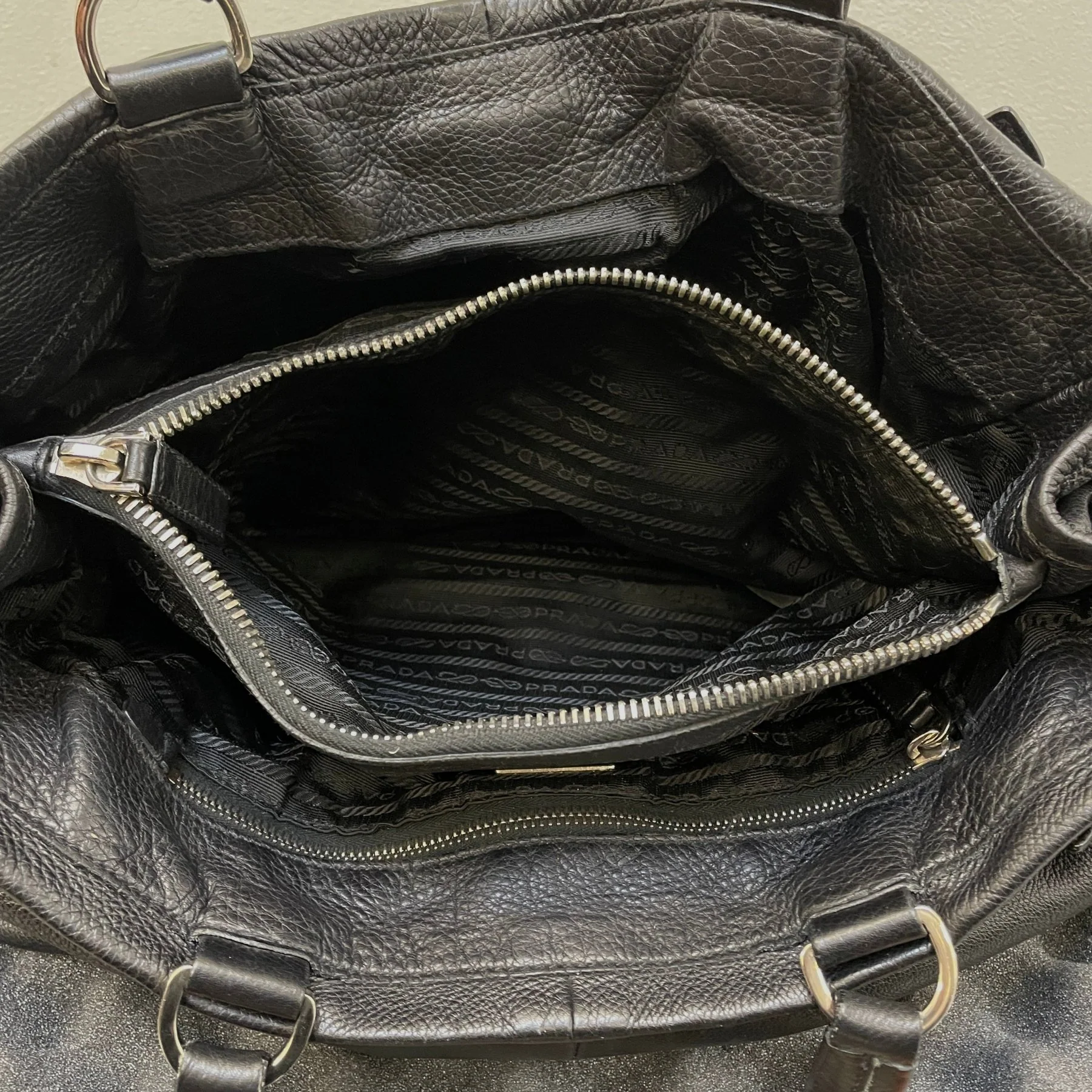 SS04 Prada Vitello Daino Side Pocket Leather Handbag - Image 11