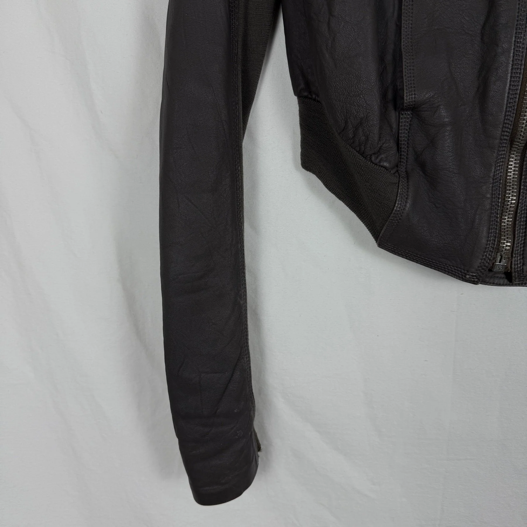 FW04 Rick Owens Cropped Bomber Jacket - Image 4