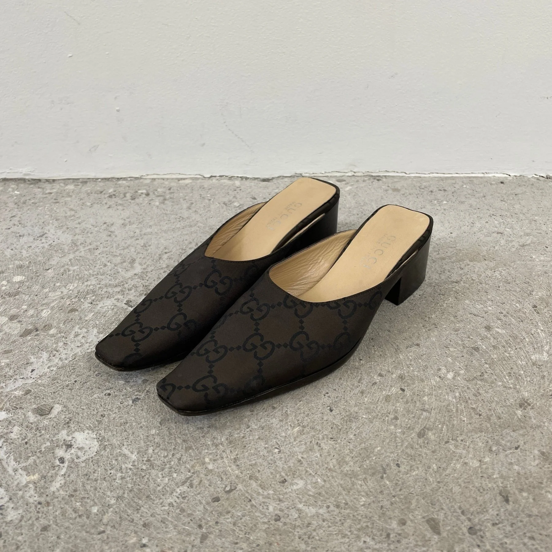 SAMPLE Gucci Monogram Low Block Heel Mules - Image 2