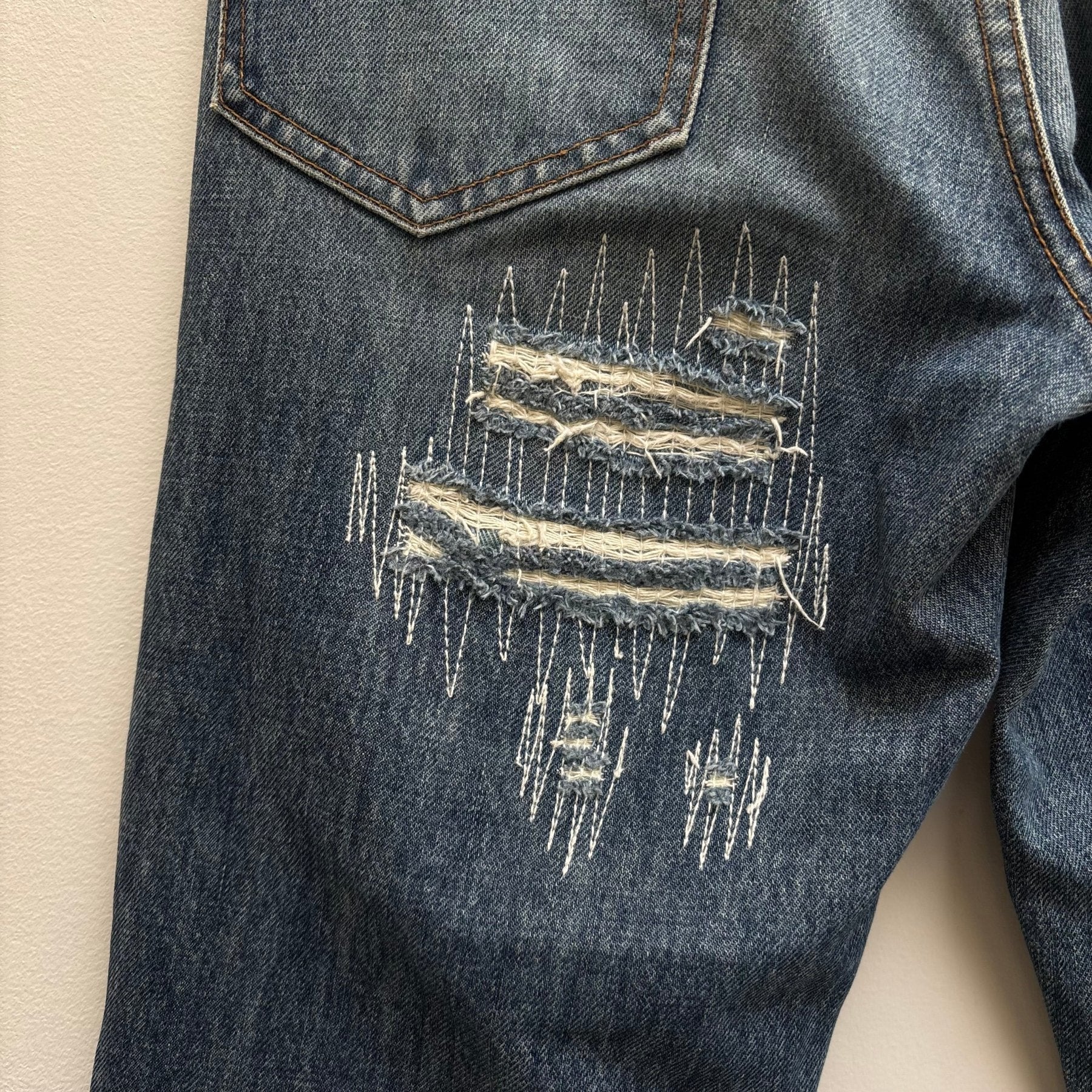 00s Shellac Rip & Repair Jeans - Image 10