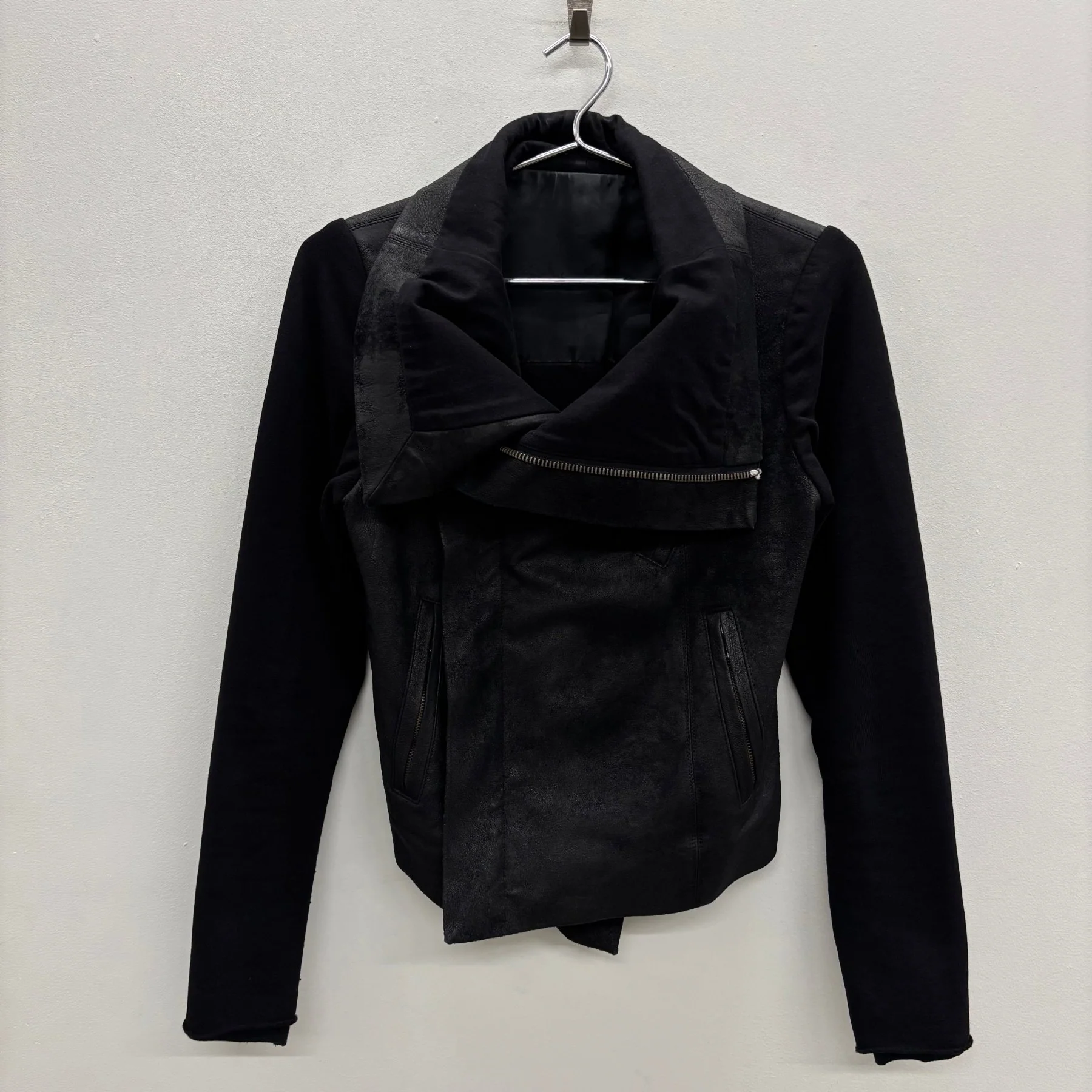 SS09 ‘STRUTTER’ Rick Owens Lamb Leather Biker Jacket - Image 3