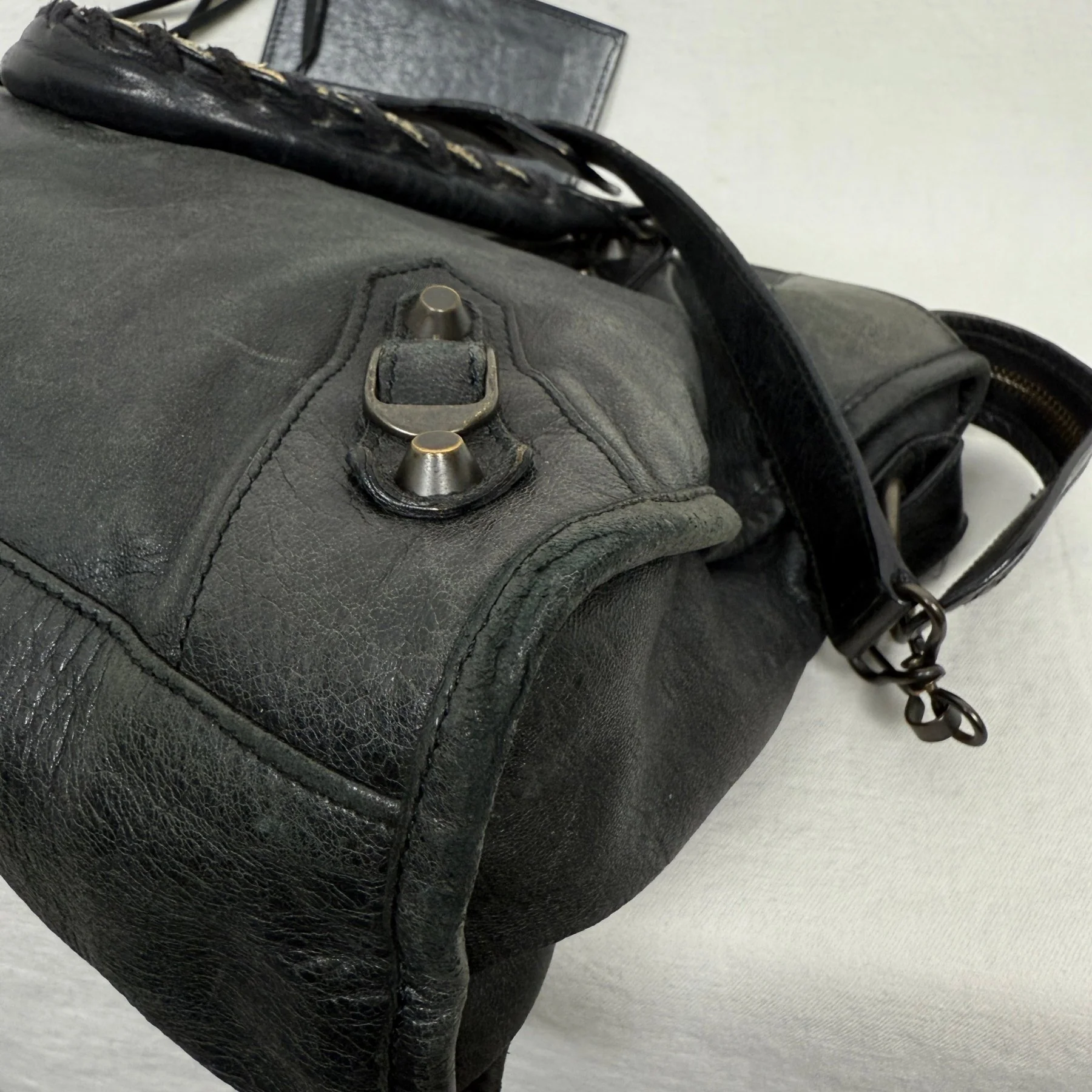 SS10 Balenciaga City Bag By Nicolas Gesquiere In Gun Metal - Image 7