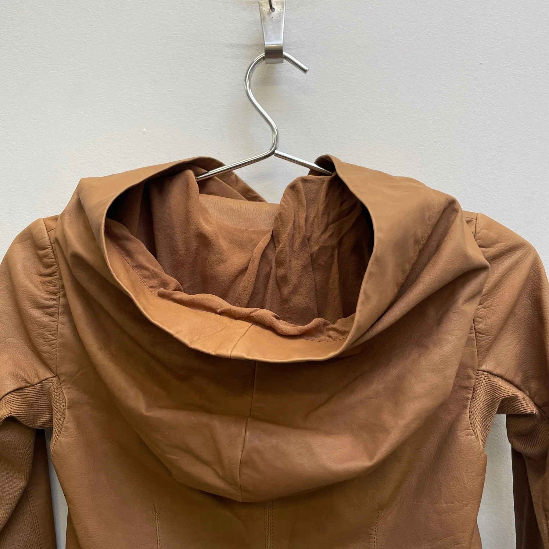 SS13 Rick Owens “ISLAND” Honey Leather Hooded Women’s Biker Jacket - Image 9