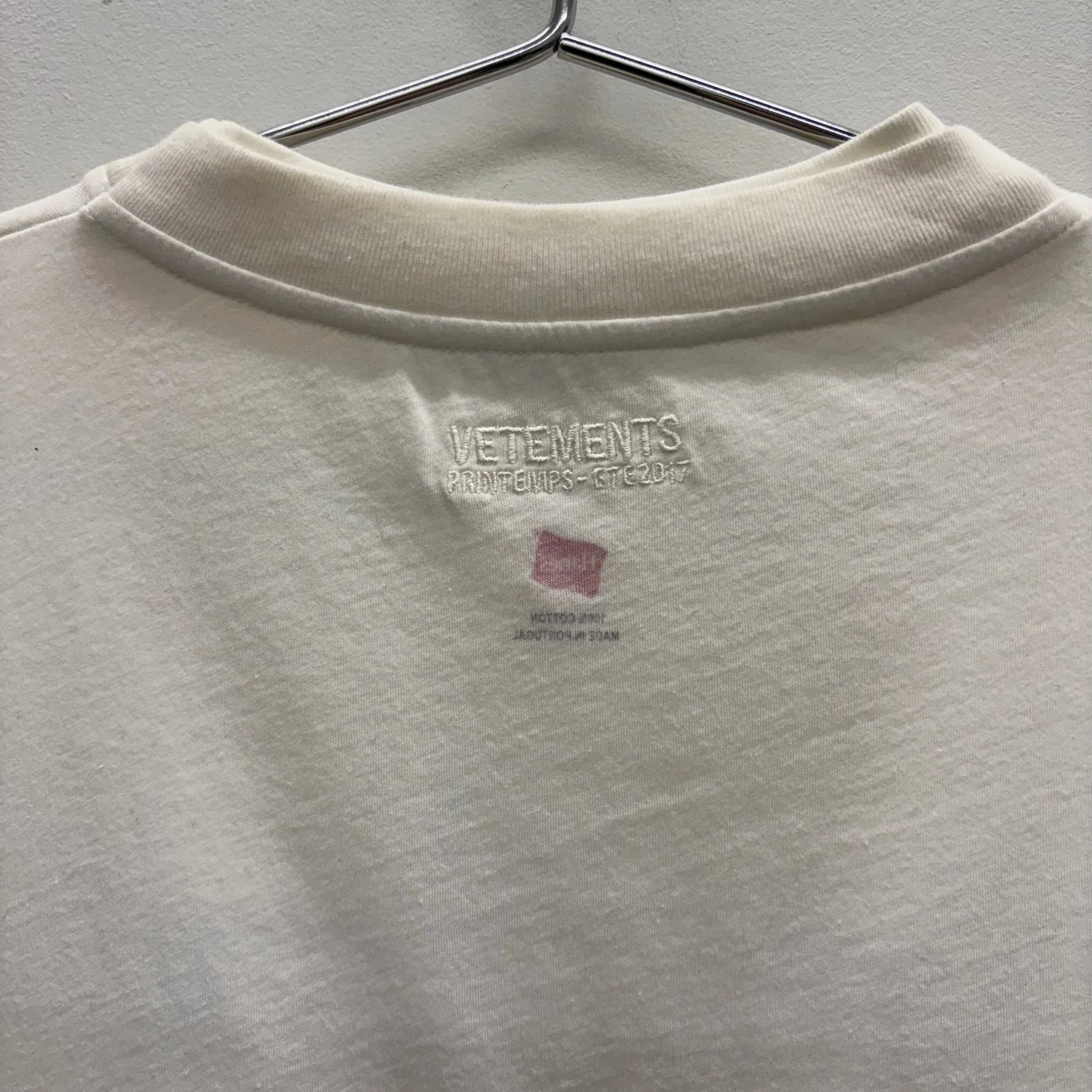 SS17 VETEMENTS Pour Femmes Oversized Double Layered Graphic T-Shirt - Image 7