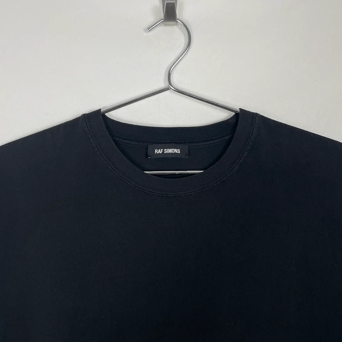 SS18 Raf Simons Peter Saville Flower Tshirt - Image 3