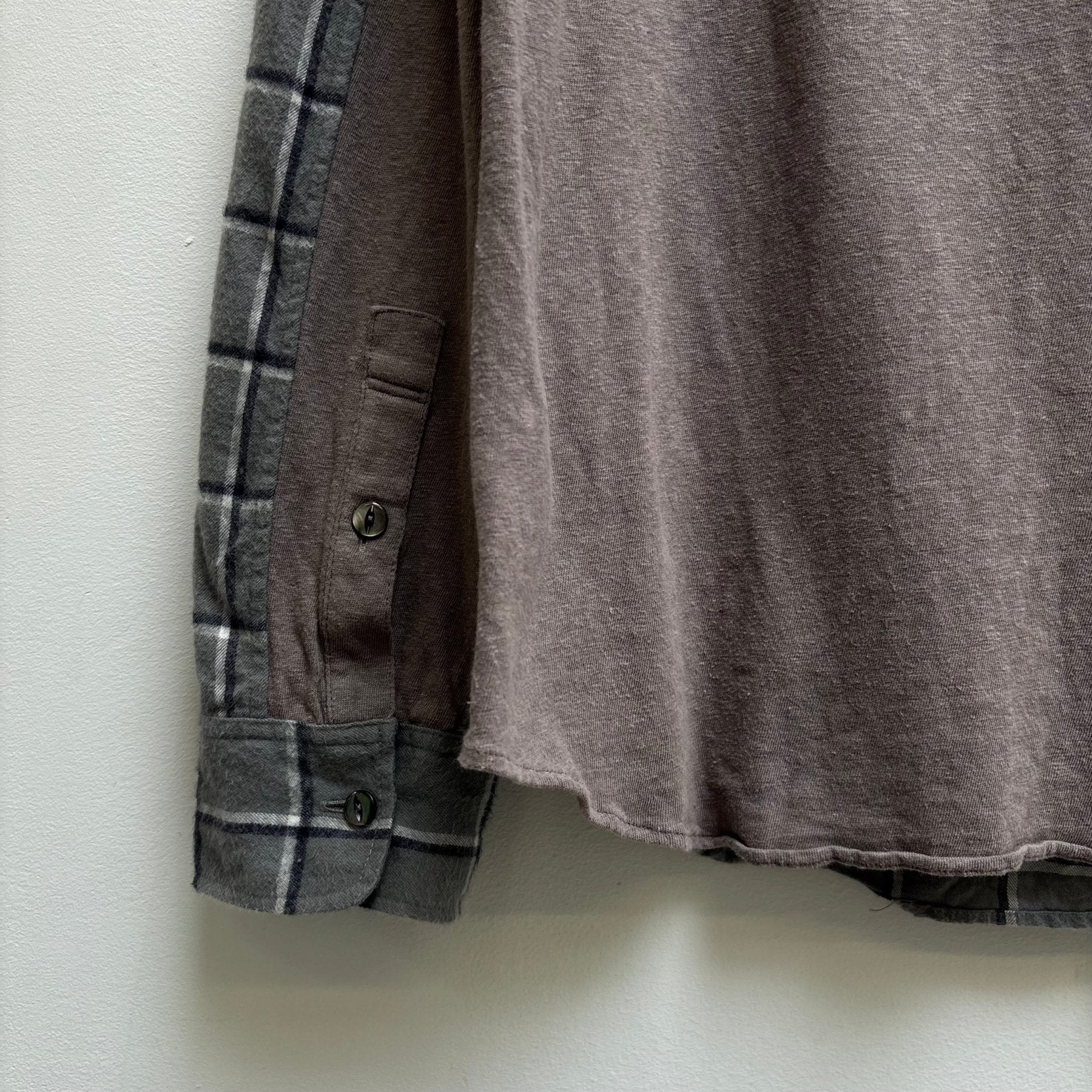 SS06 Undercover Checkered Back Graphic Flannel - Image 8