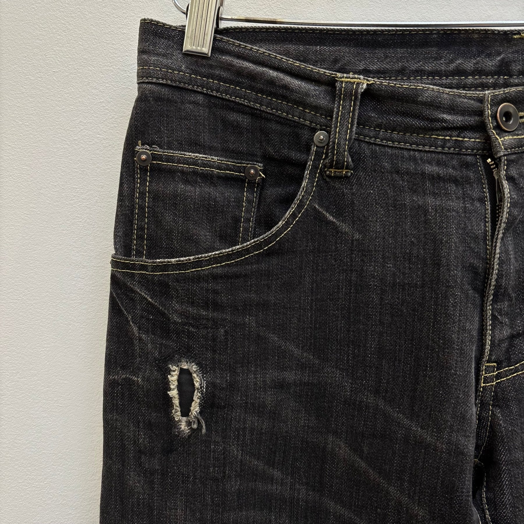 Tête Homme Acid Wash Distressed Denim Jeans - Image 7