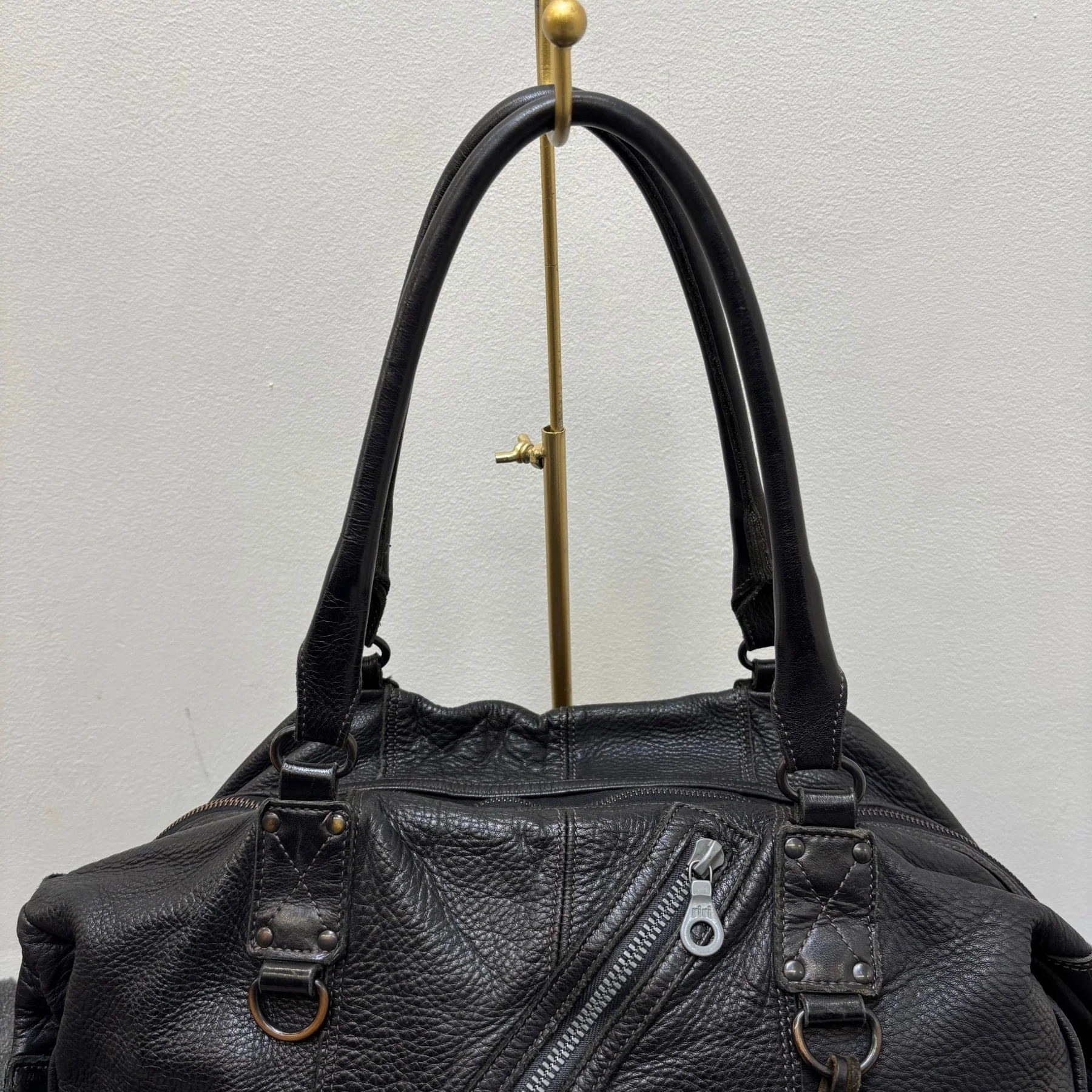 Zer Full Grain Leather Cross Zip Handbag - Image 5